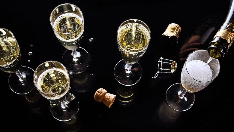 Nytårschampagne: Derfor er cava det elegante valg til nytårsskålen